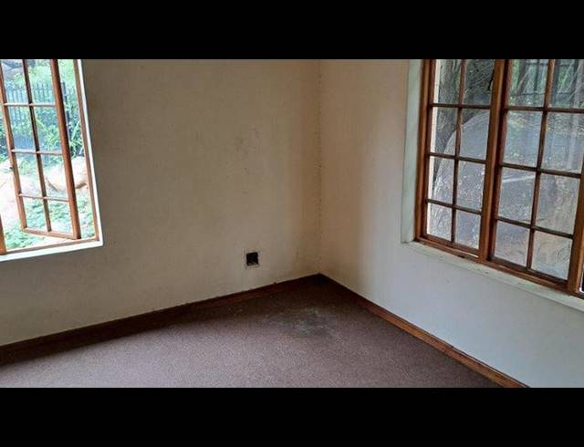 4 BEDROOM HOUSE FOR SALE IN ELANDSRAND